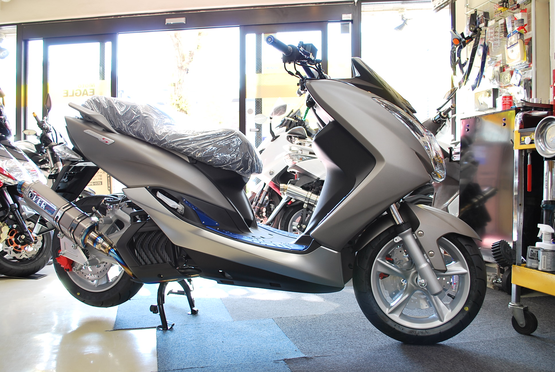 %e3%83%9e%e3%82%b8%e3%82%a7s%e3%80%80%e3%83%96%e3%83%ab%e3%83%bc%e3%82%b3%e3%83%b3%e3%82%bb%e3%83%97%e3%83%88-010